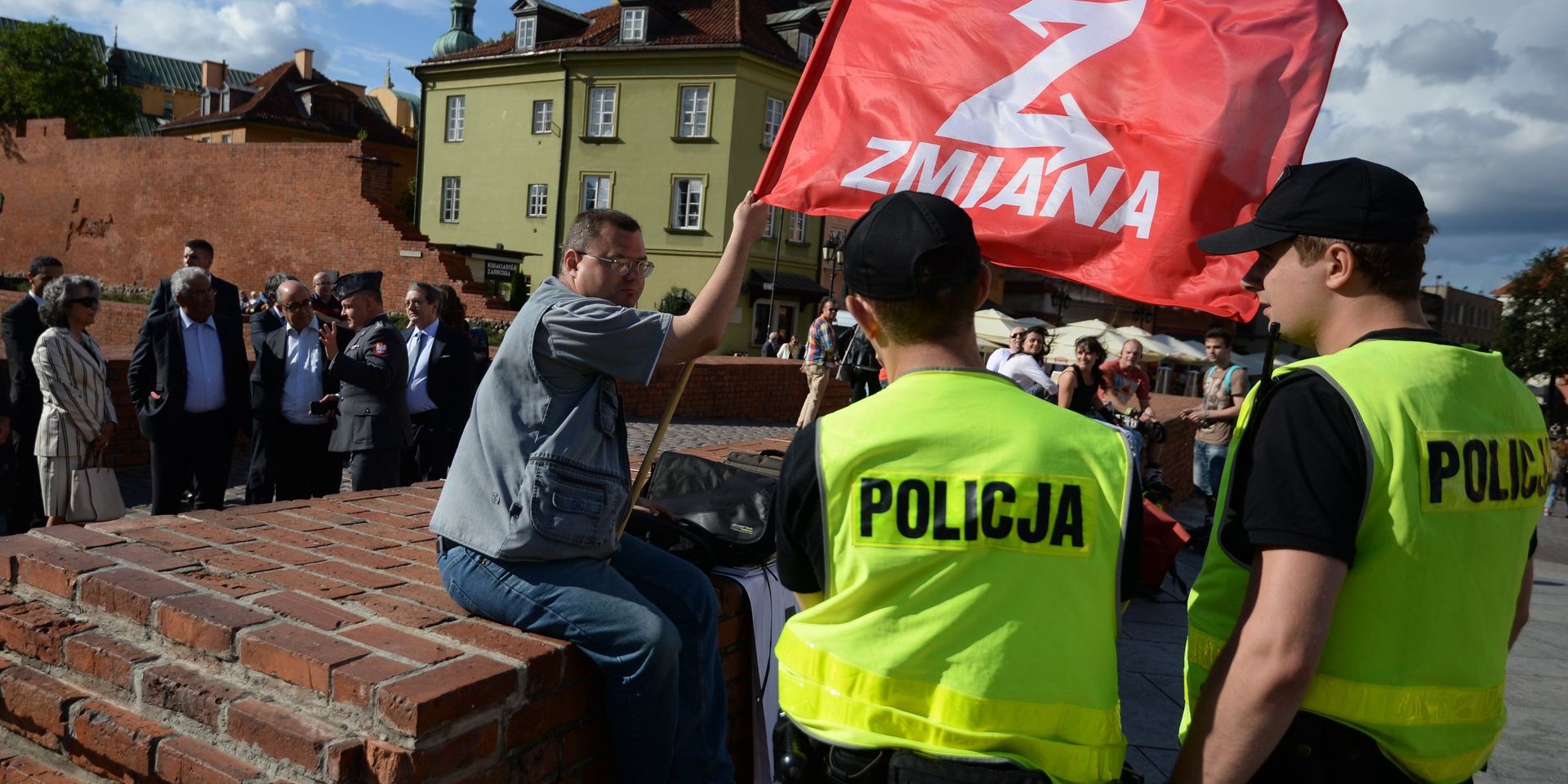 Член партии Zmiana протестует против саммита НАТО в Варшаве - ИноСМИ, 1920, 10.06.2021