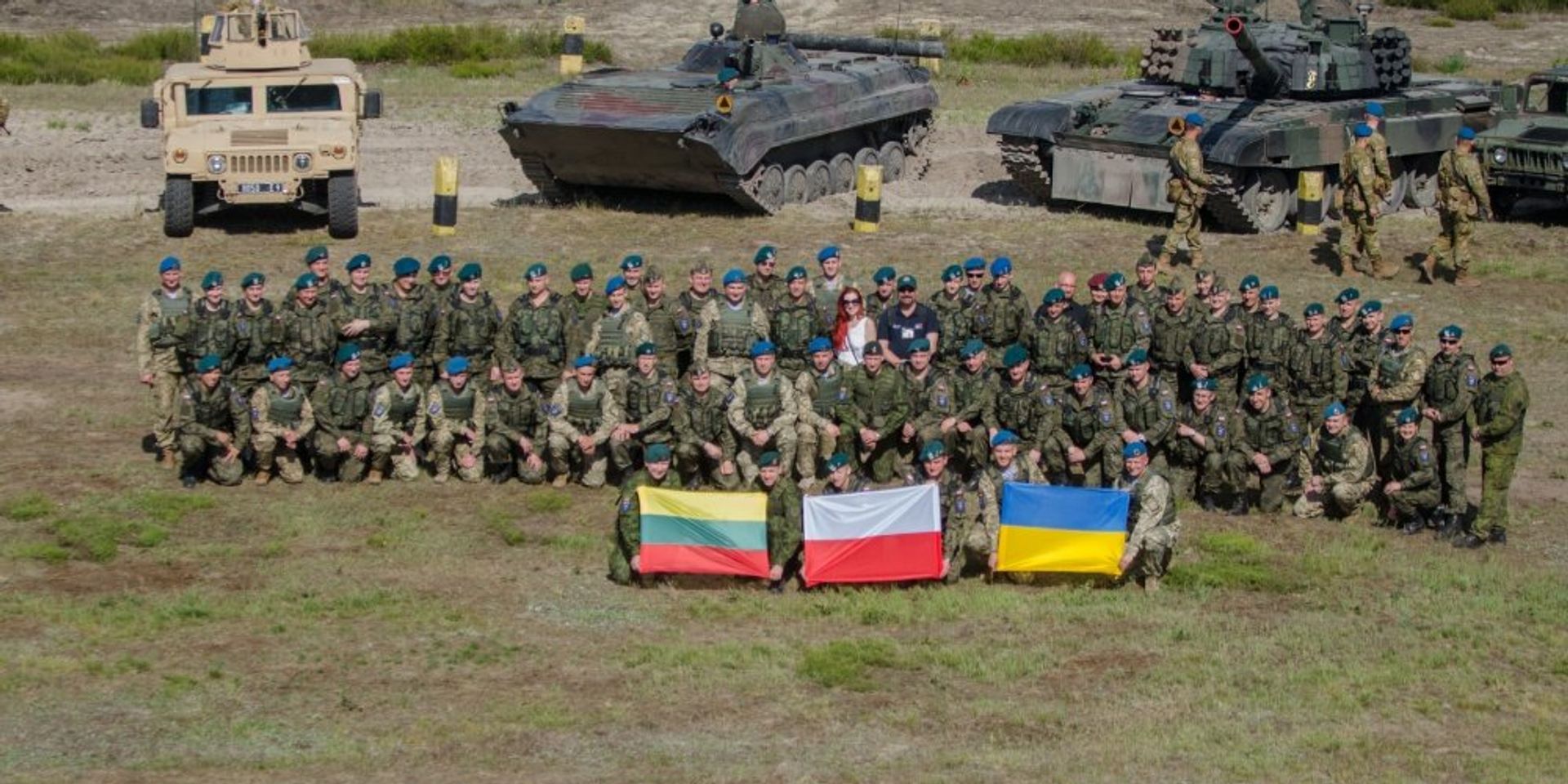 Бойцы литовско-польско-украинской бригады на церемонии открытия учений «Анаконда-2016» Бойцы литовско-польско-украинской бригады на церемонии открытия учений «Анаконда-2016» - ИноСМИ, 1920, 07.07.2021