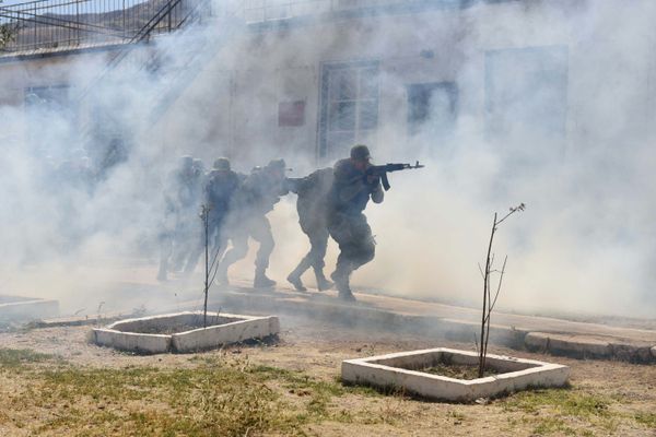 Совместные учения 201-й российской военной базы и военных сил Таджикистана