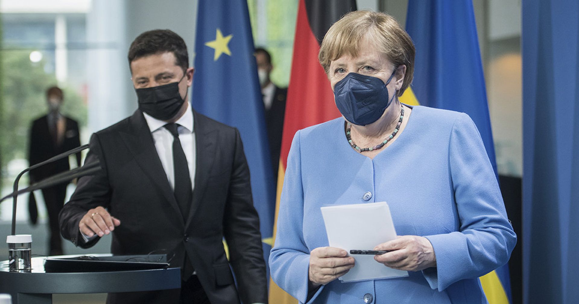 Канцлер Германии Ангела Меркель и президент Украины Владимир Зеленский в Берлине - ИноСМИ, 1920, 17.07.2021