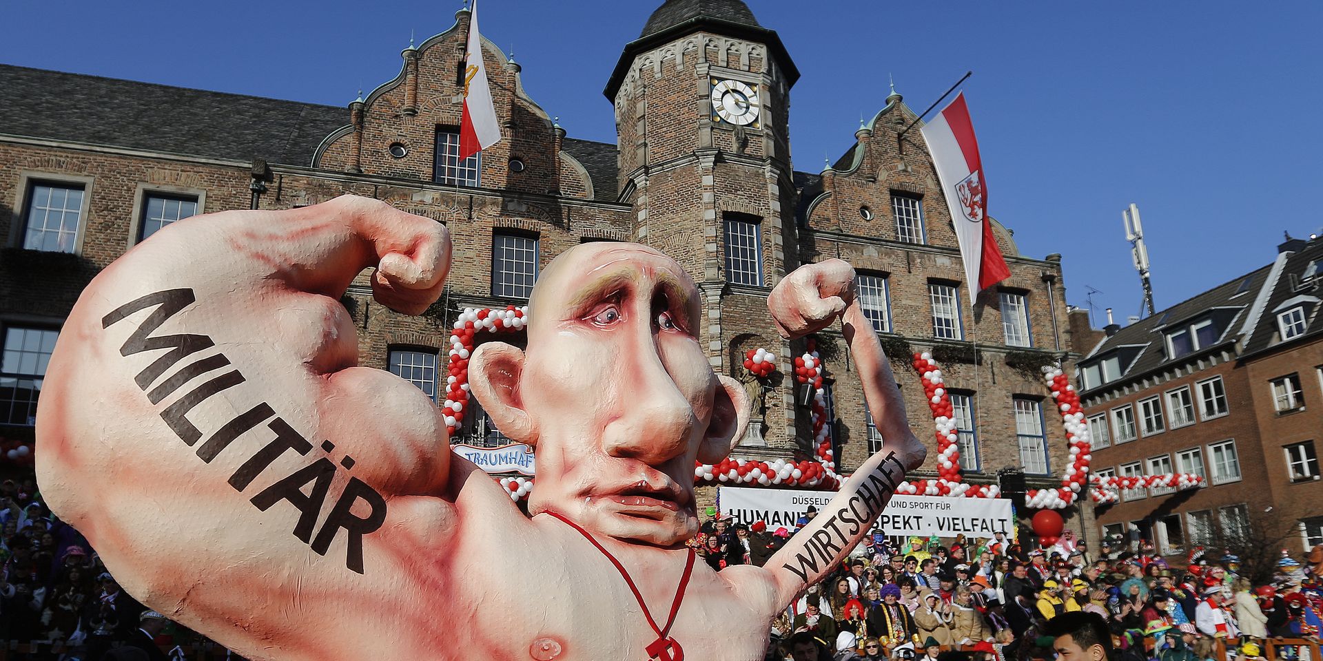 Фигура российского президента Владимира Путина на карнавале в Дюссельдорфе, Германия - ИноСМИ, 1920, 13.12.2021