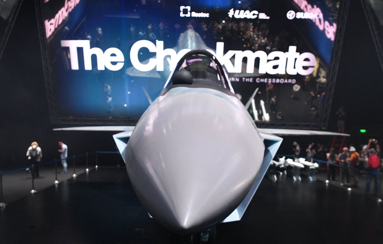 Презентация нового военного самолета Checkmate