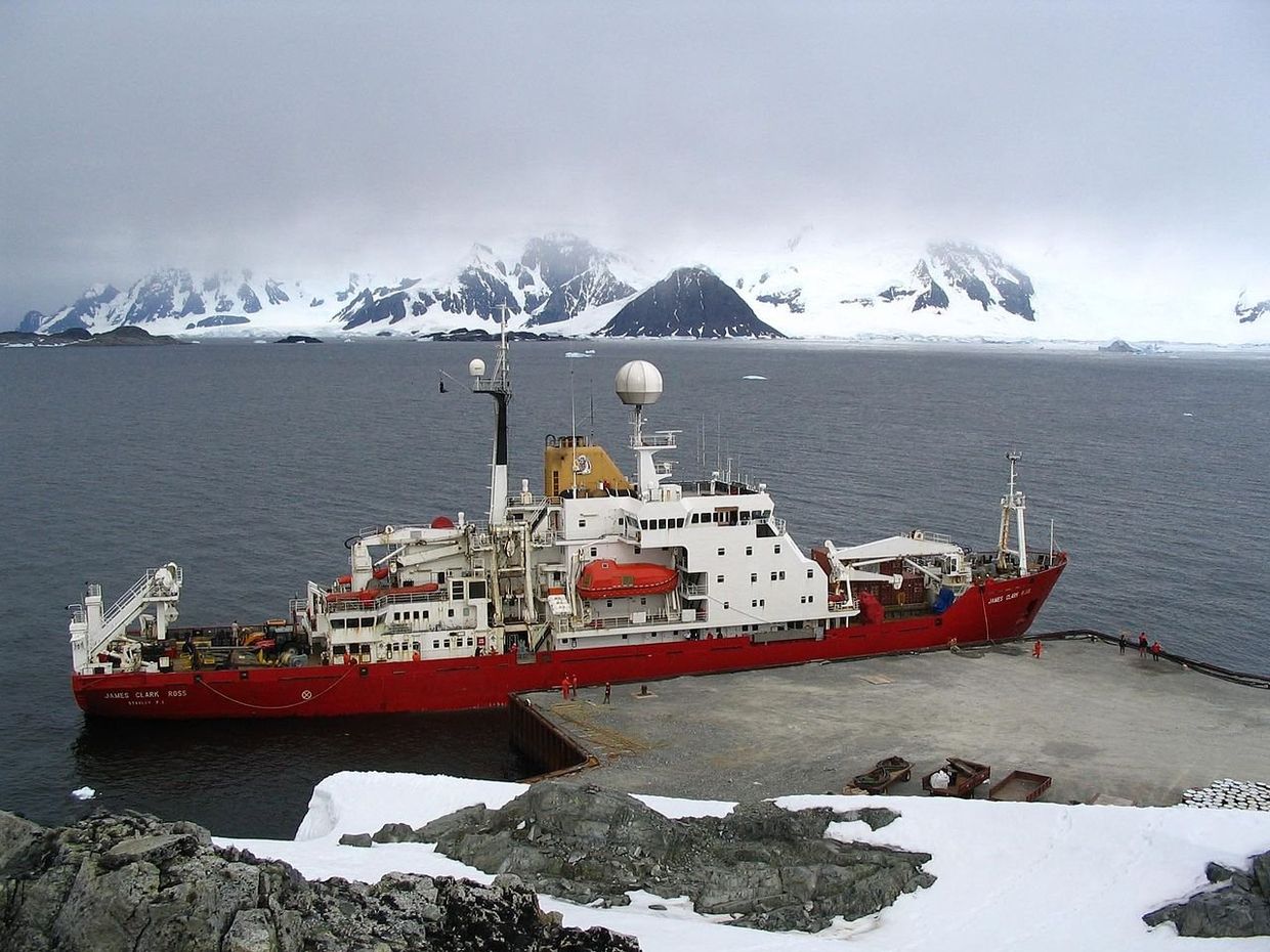 Ледокол RRS James Clark Ross