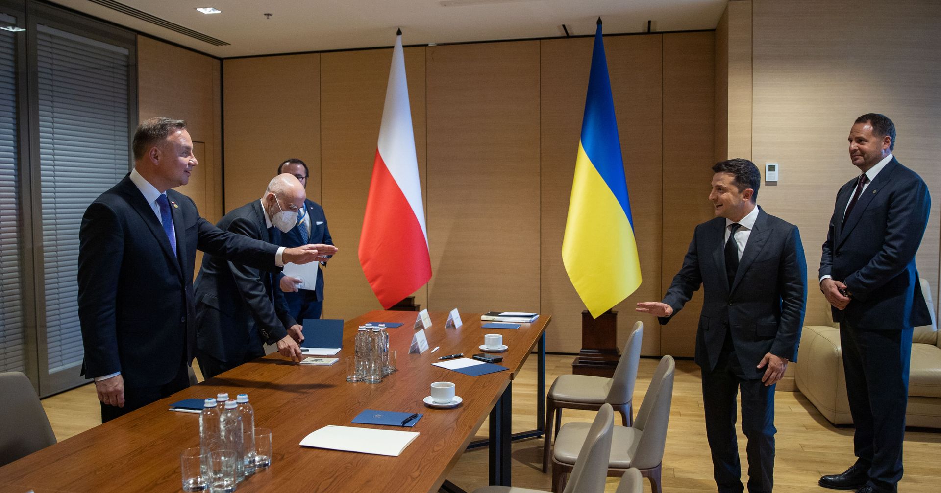 Президент Украины Владимир Зеленский и президент Польши Анджей Дуда на саммите «Крымская платформа» в Киеве - ИноСМИ, 1920, 24.08.2021
