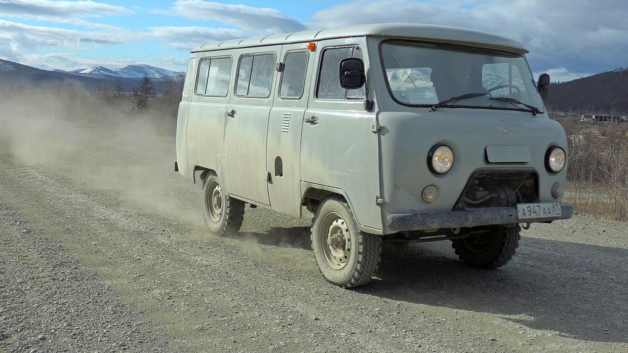 Внедорожник УАЗ-452