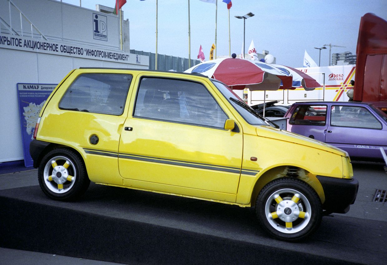 Автомобиль Ока