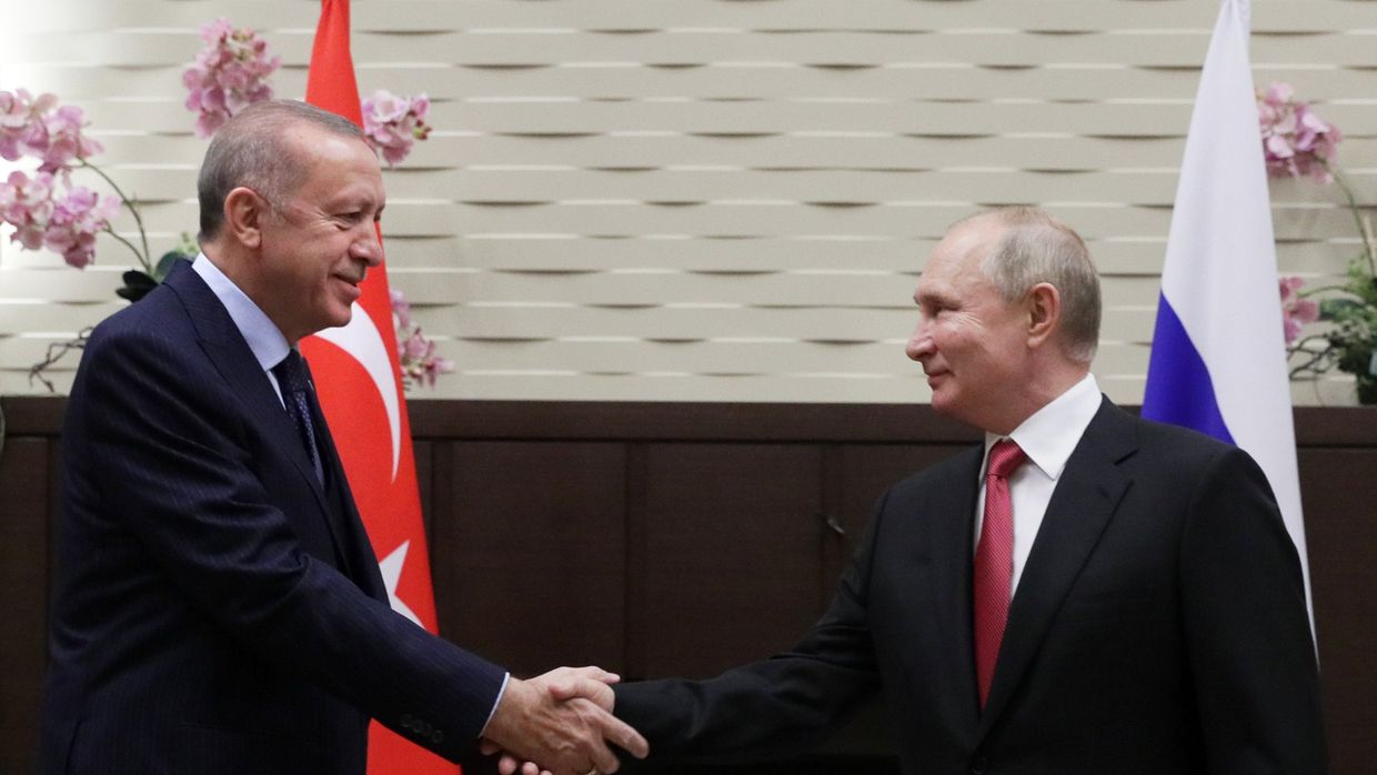 Президент РФ В. Путин провел переговоры с президентом Турции Р. Эрдоганом