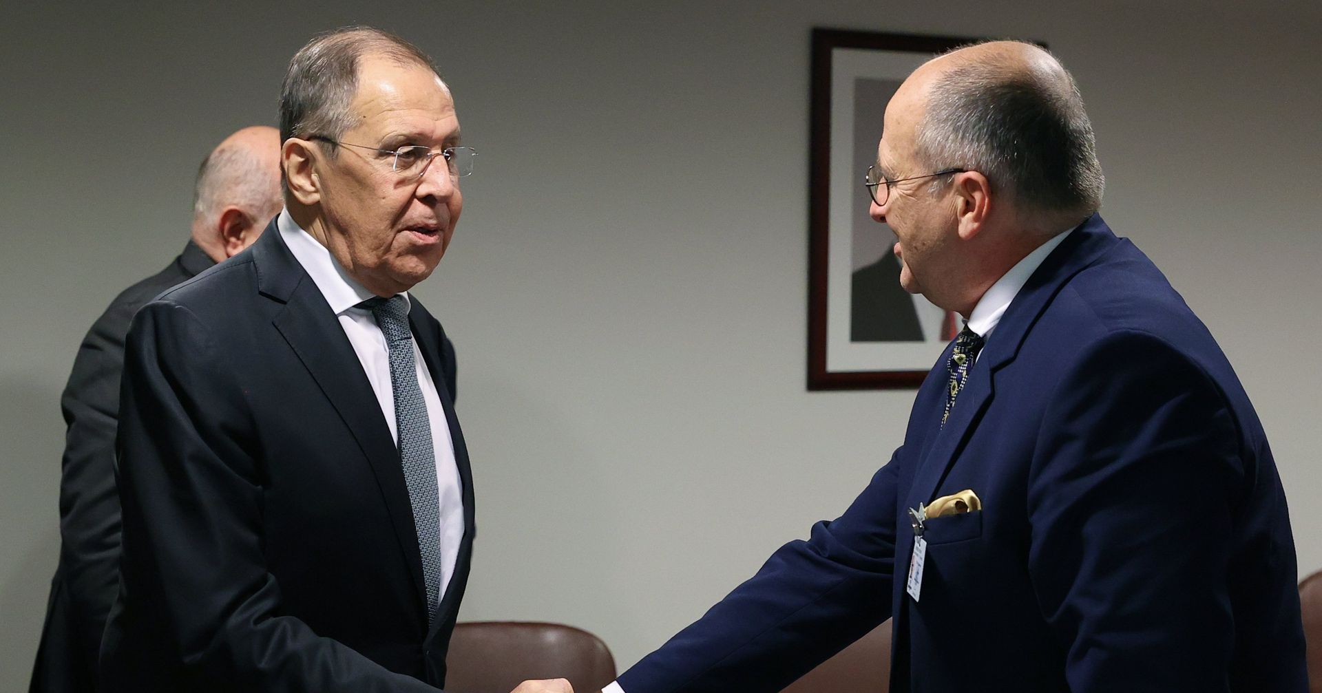 Министр иностранных дел РФ Сергей Лавров (слева) и министр иностранных дел Польши Збигнев Рау - ИноСМИ, 1920, 30.11.2021