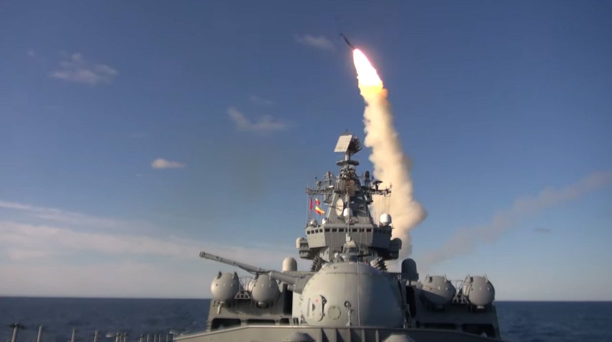 Ракетные стрельбы кораблей Тихоокеанского флота в Японском море