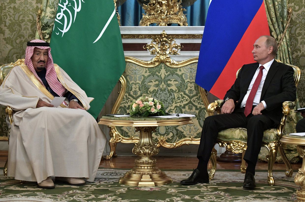 Переговоры президента РФ В. Путина с королем Саудовской Аравии С. Аль-Саудом