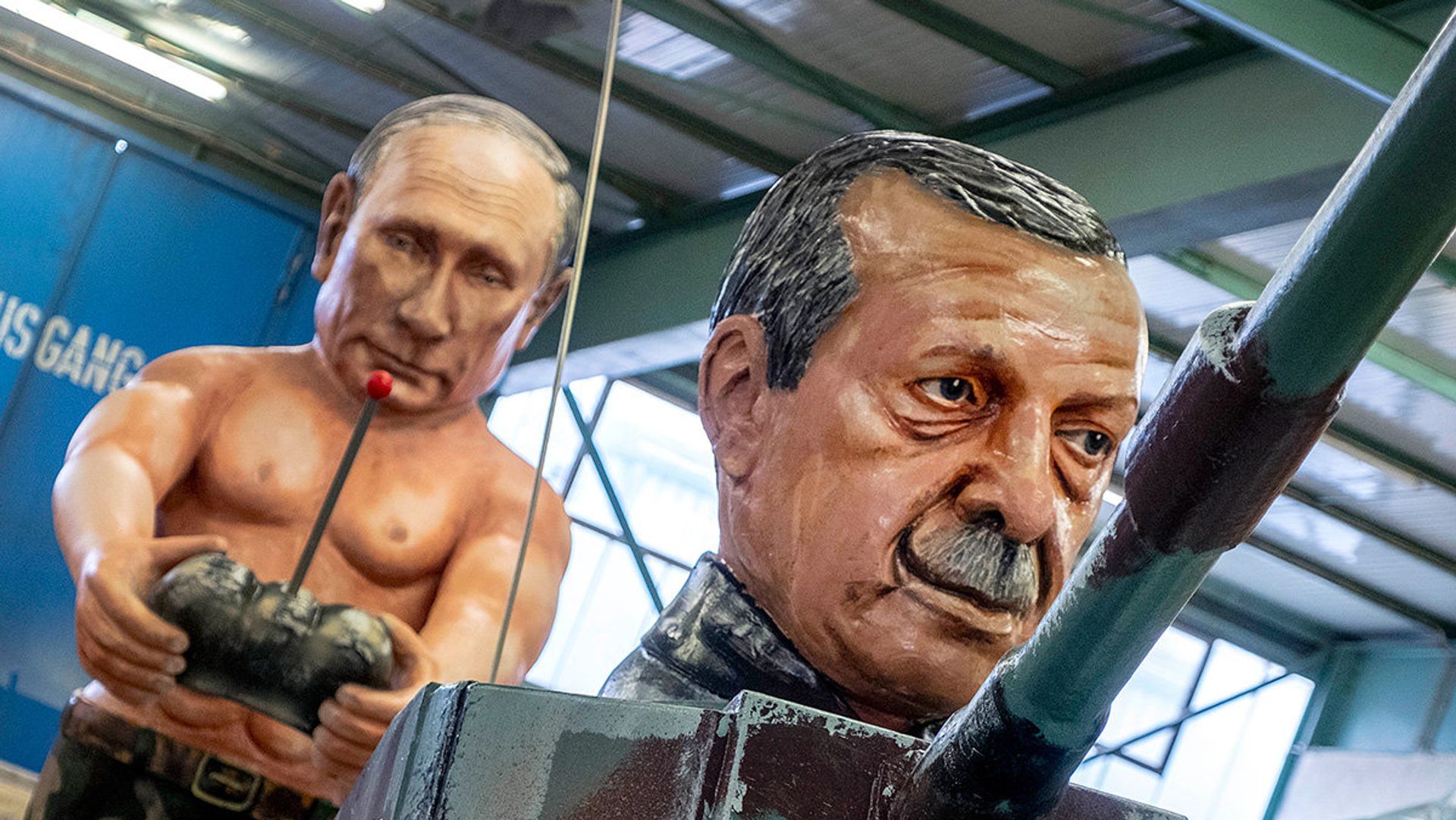 Фигуры президента РЫ Владимира Путина и президента Турции Реджепа Тайипа Эрдогана на карнавале в Майнце - ИноСМИ, 1920, 26.04.2022