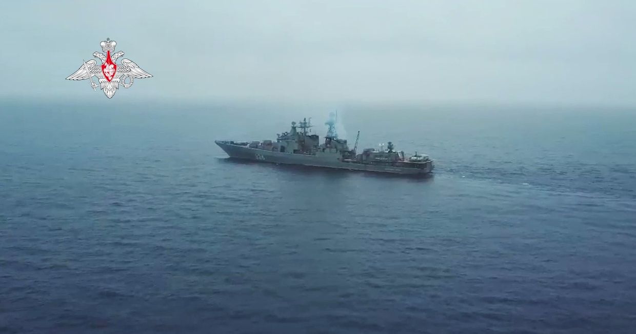 Освобождение российскими моряками контейнеровоза в Гвинейском заливе
