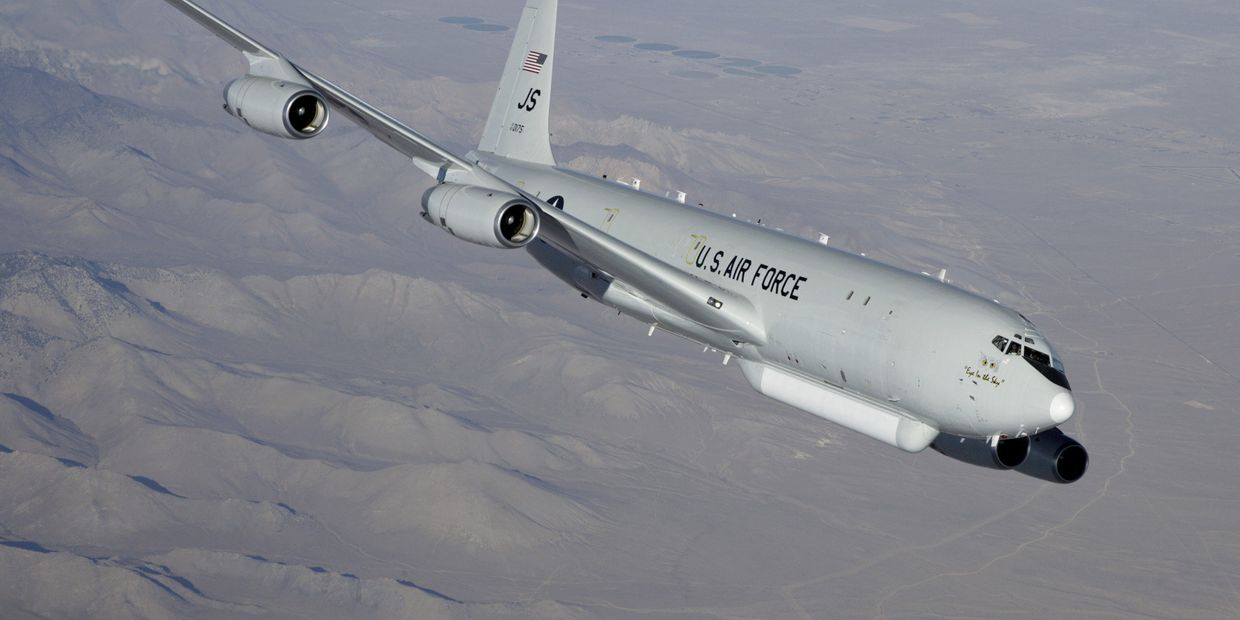 Самолет E-8 Joint STARS