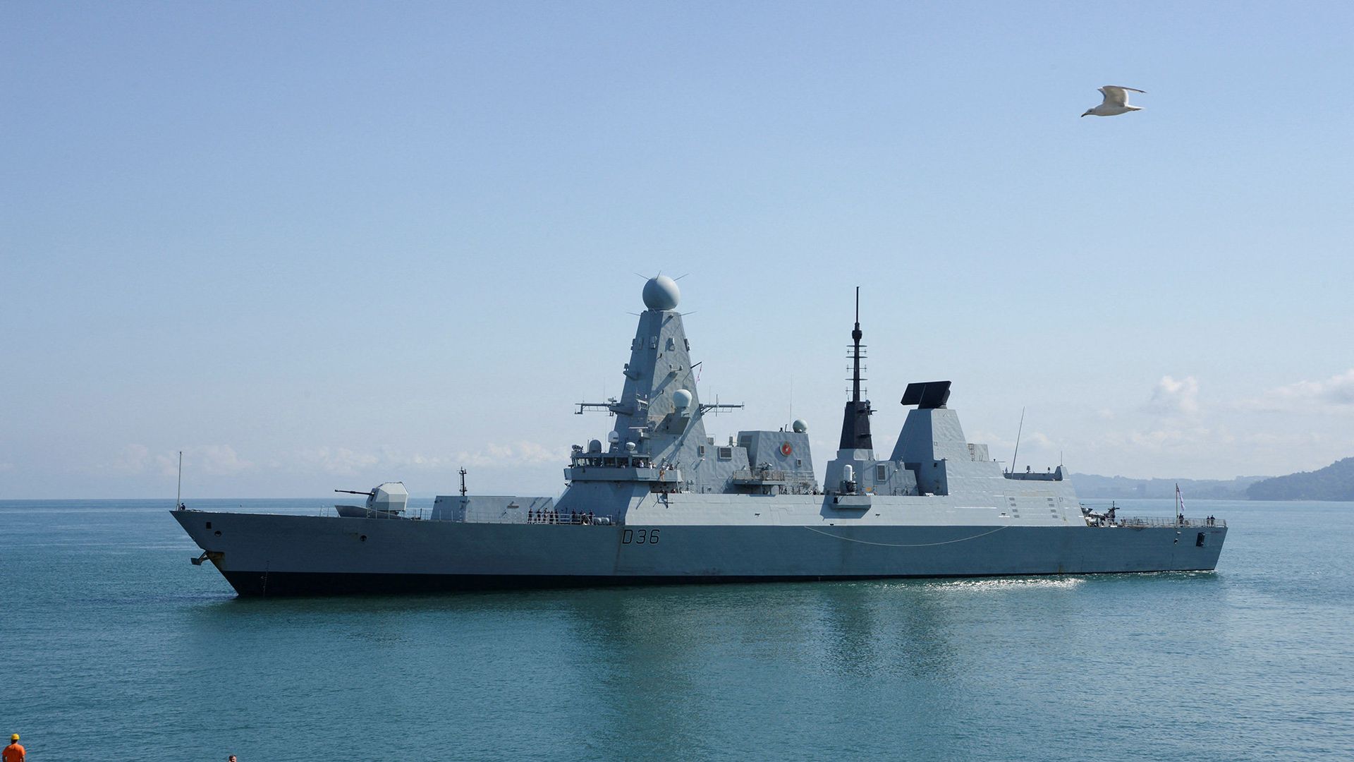 Эсминец Британского Королевского флота HMS Defender в черноморском порту Батуми - ИноСМИ, 1920, 29.11.2021