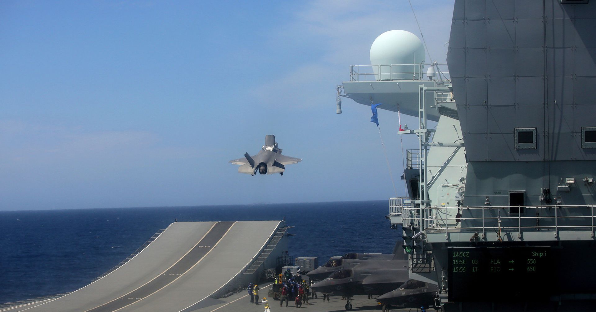 Истребитель F-35B взлетает с авианосца HMS Queen Elizabeth - ИноСМИ, 1920, 02.12.2021