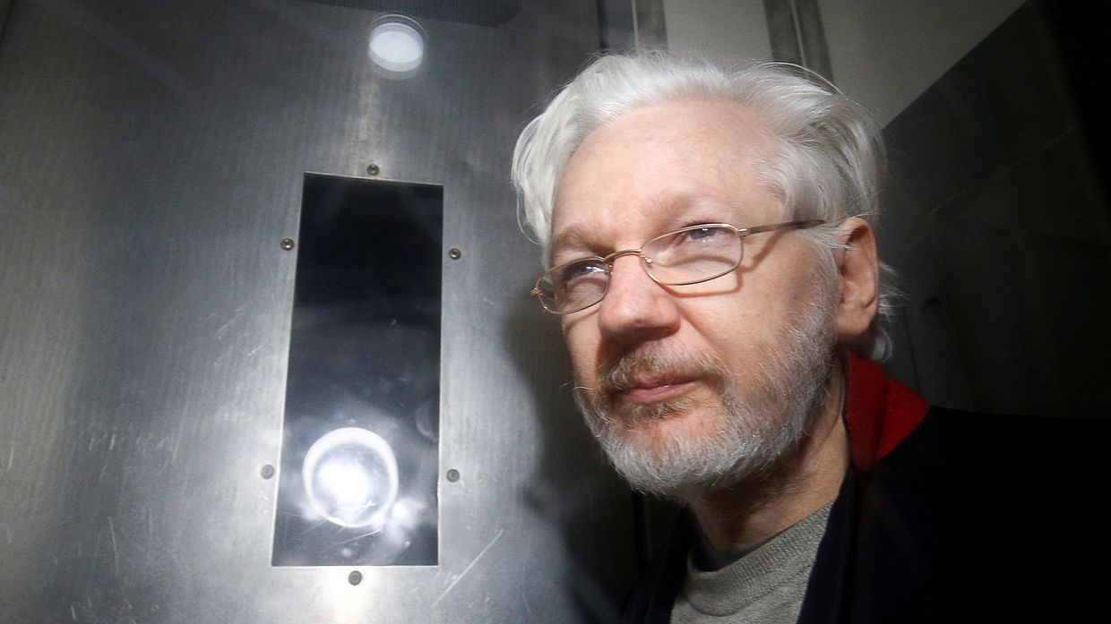 Основатель WikiLeaks Джулиан Ассанж