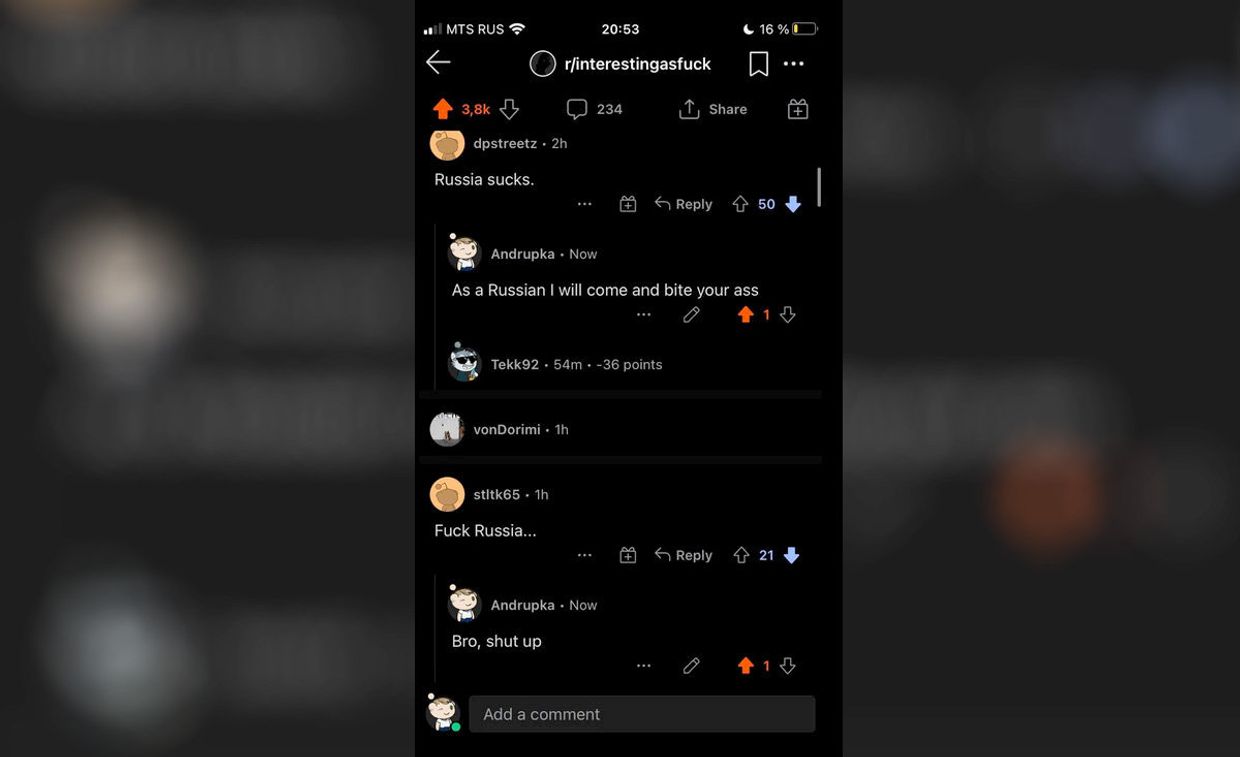 Россиянина заминусовали, а потом поддержали на Reddit
