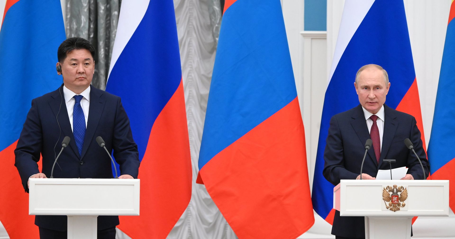 Президент РФ В. Путин провел переговоры с президентом Монголии У. Хурэлсухом - ИноСМИ, 1920, 20.12.2021