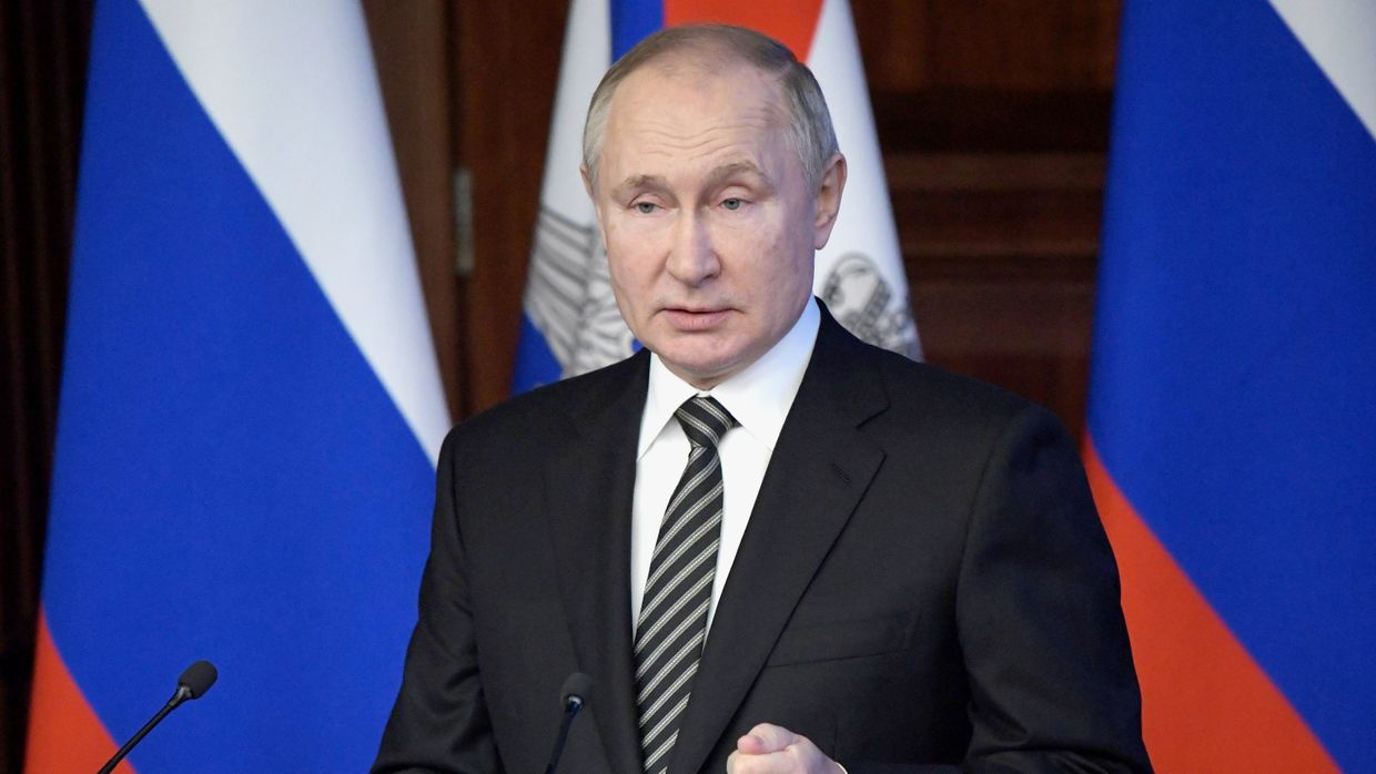 Президент РФ В. Путин провел расширенное заседание коллегии Минобороны РФ