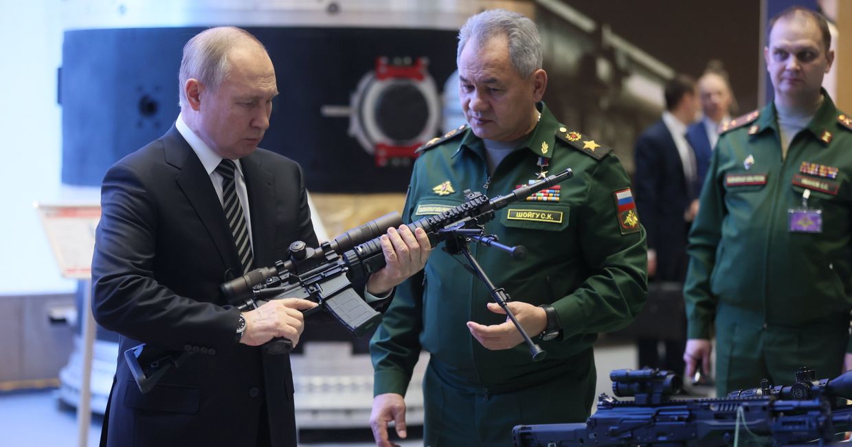 Президент РФ В. Путин провел расширенное заседание коллегии Минобороны РФ