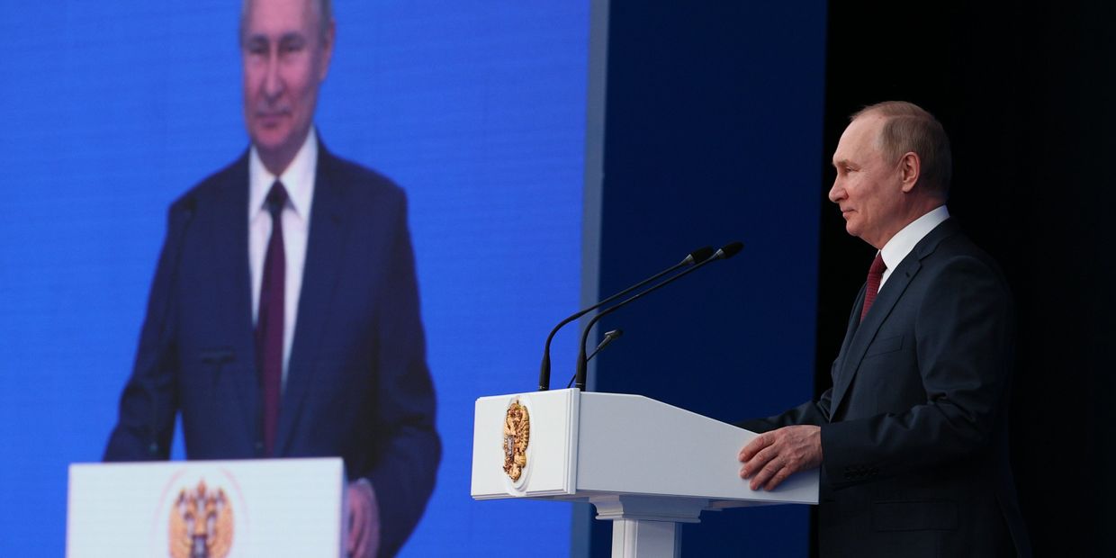 Президент РФ В. Путин принял участие в торжественном заседании, посвящённом 300-летию прокуратуры