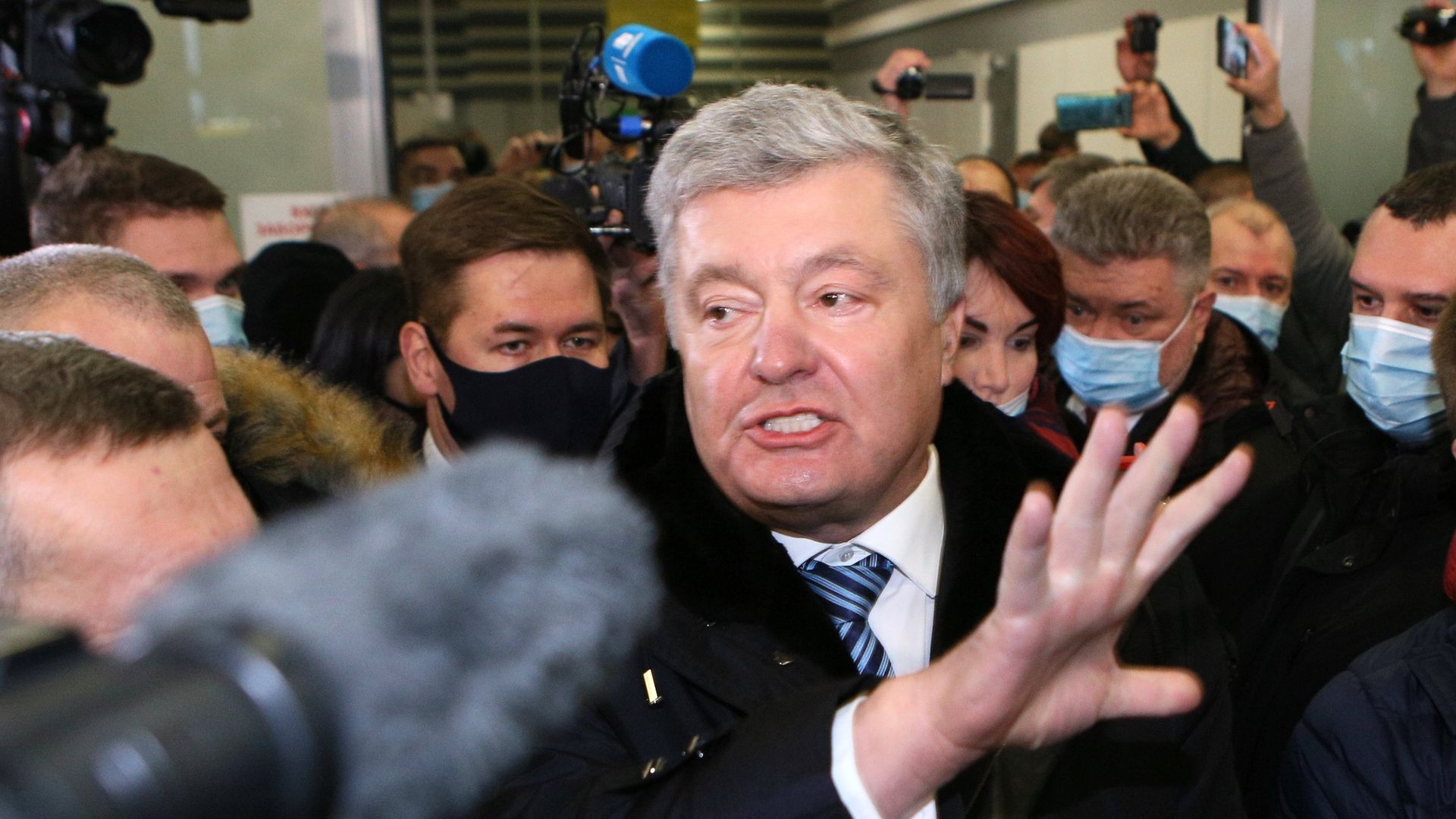 Бывший президент Украины П. Порошенко  прибыл в Киев - ИноСМИ, 1920, 19.01.2022